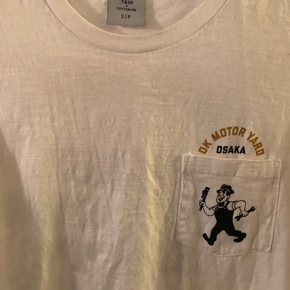 White tee w graphics